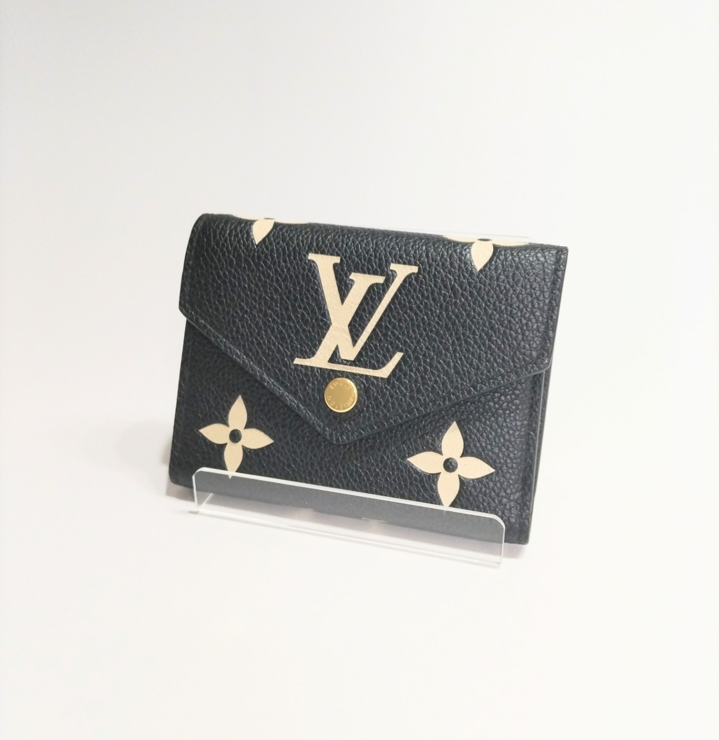 LOUIS VUITTON コンパクト財布 - 小物